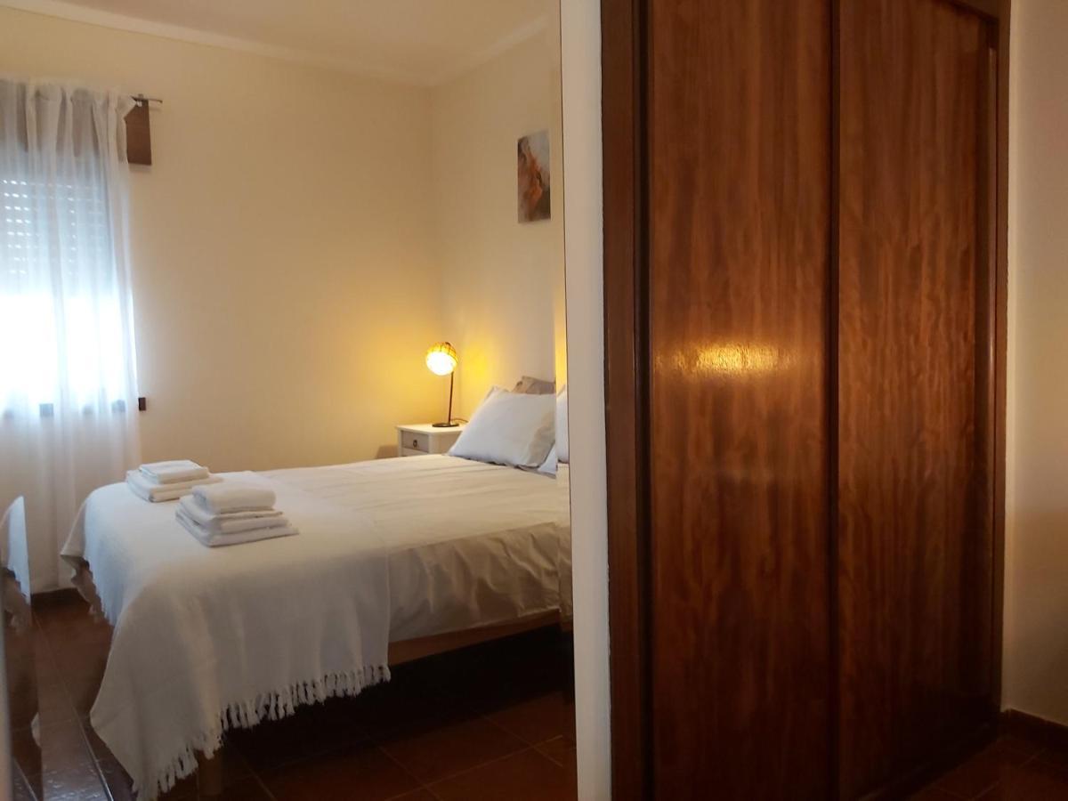 Great 1Bed Flat - Praia Da Rocha - Wi-Fi - Parking Portimão Buitenkant foto